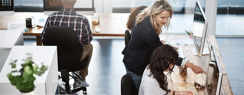 Réduisez les tâches manuelles et accélérez vos workflows grâce à des solutions d'automatisation avancées.